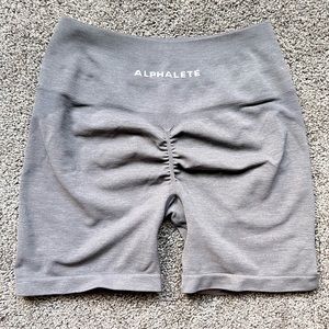 NWT Titanium Alphalete Amplify shorts